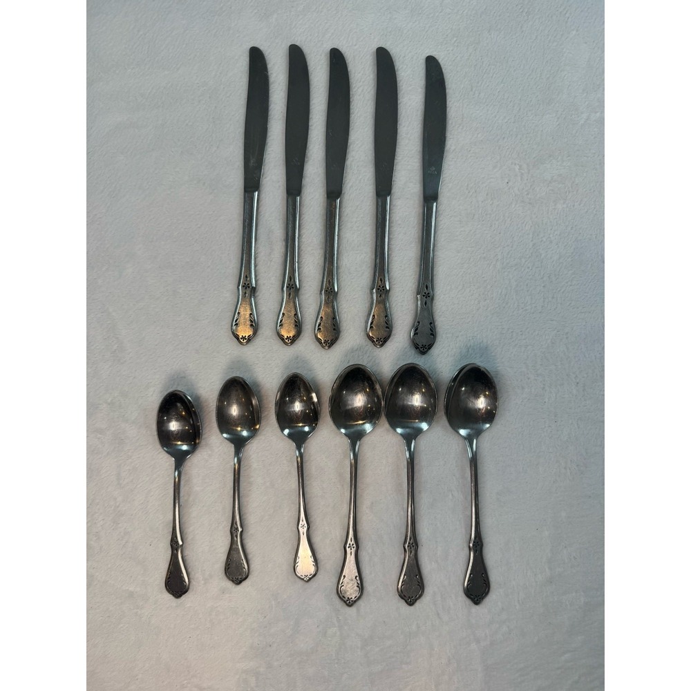 Lot Of 11 Northland KOREA - Stainless Silverware / Flatware Floral‎ Vintage
